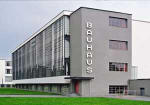 Arsitektur Bauhaus Integrasi Seni Dan Teknologi